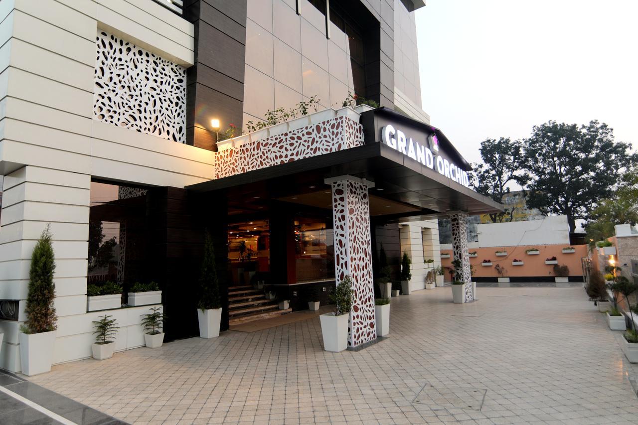 Hotel Grand Orchid Haridwār Dış mekan fotoğraf